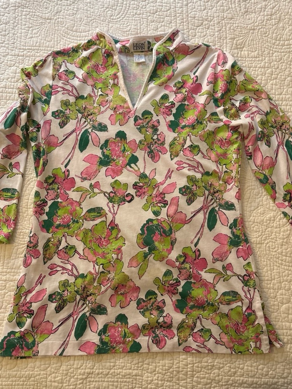 Leon Levin Floral V-Neck Tunic in Pink & Green